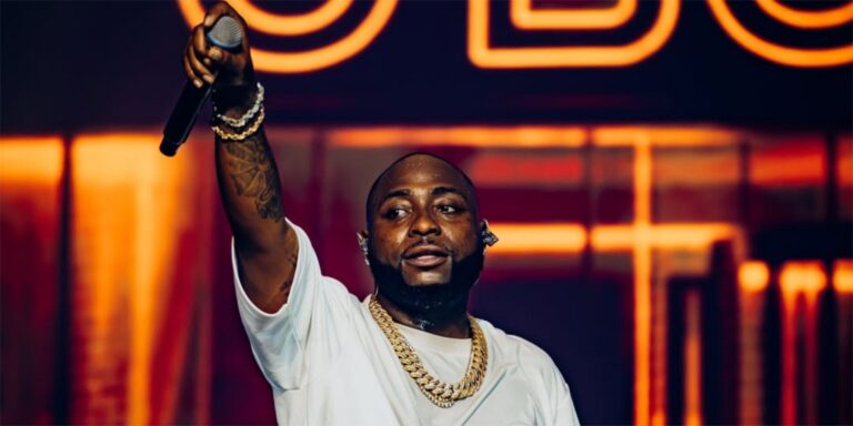 MixCollage-18-Dec-2025-02-12-PM-5043