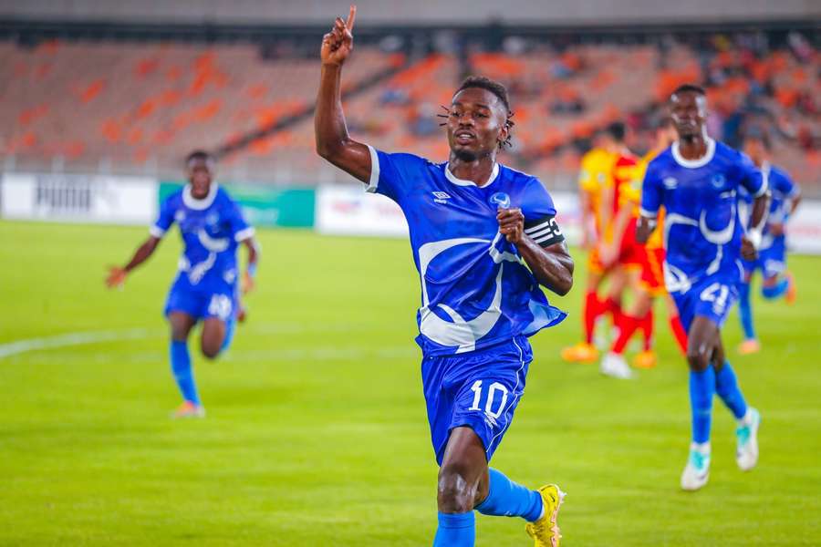 991666ff-40ba-4c98-95ec-1192479467a8