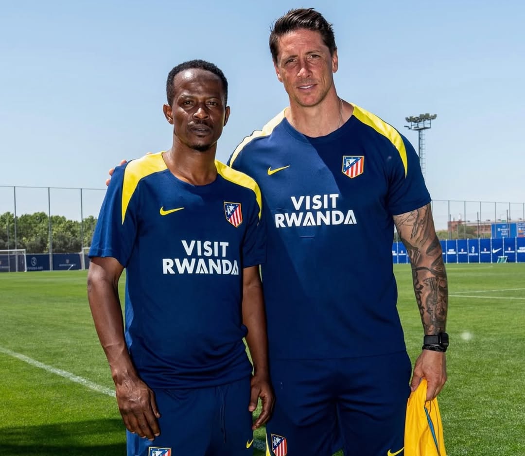 FOOTBALL LEGENDS HN8 & FT9 WARABABONYE Bari Kuri Top, amaso Yawe Yariye neza! #VisitRwanda @BBKI