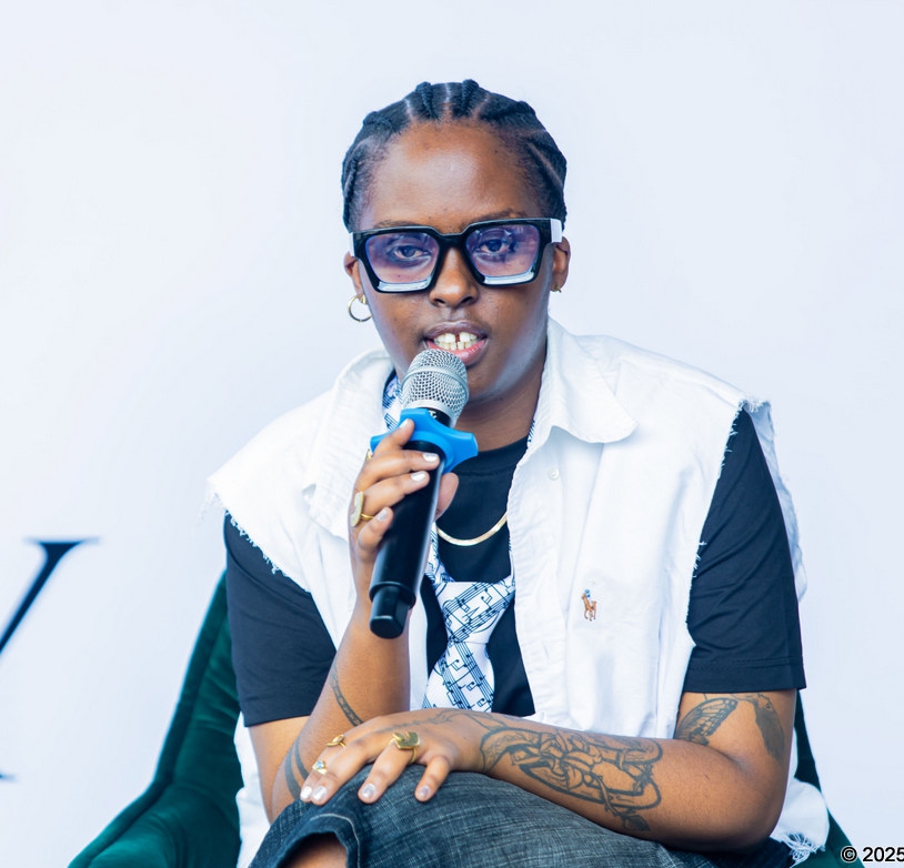 ariel_wayz_yavuze_ko_kimwe_mu_byafasha_umukobwa_ushaka_kuba_umuhanzi_mu_buryo_bw_umwuga_yakwirinda_amagambo_y_abantu_1