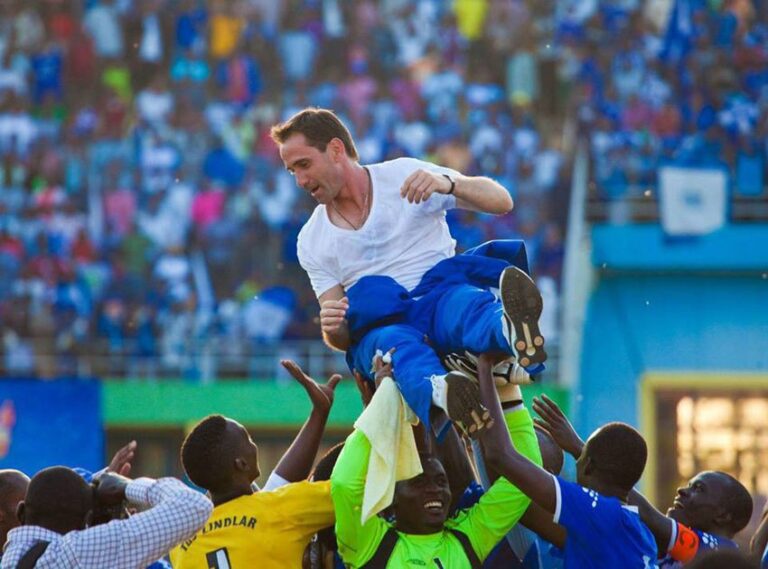 Umutoza wakoreye amateka muri Rayon Sports yahawe gutoza ikipe y'igihugu 10 didier_gomes_da_rosa_yandikiye_amateka_muri_rayon_sports_nyuma_yo_kuyifasha_kwegukana_igikombe_cya_shampiyona-9adc5