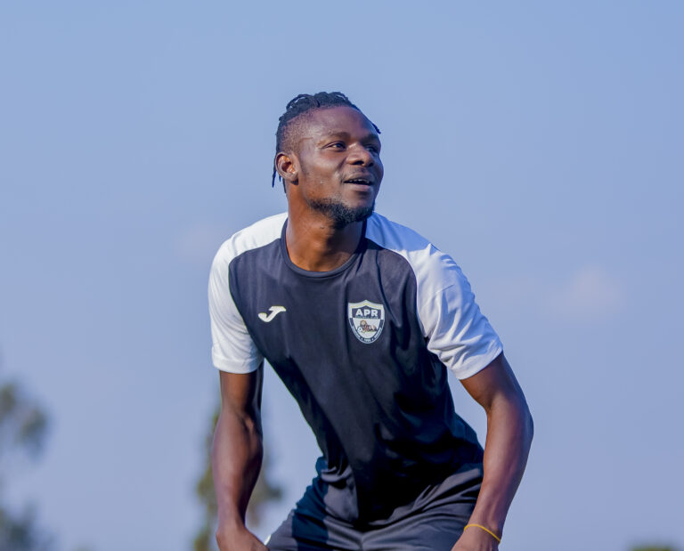 Myugariro wa APR FC Madou Zon yatangiye imyitozo (Amafoto) 11 1001795651